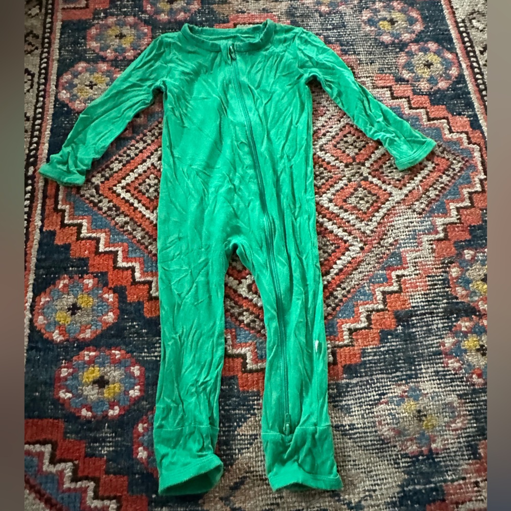 Kyte green zippered romper, 12-18 months